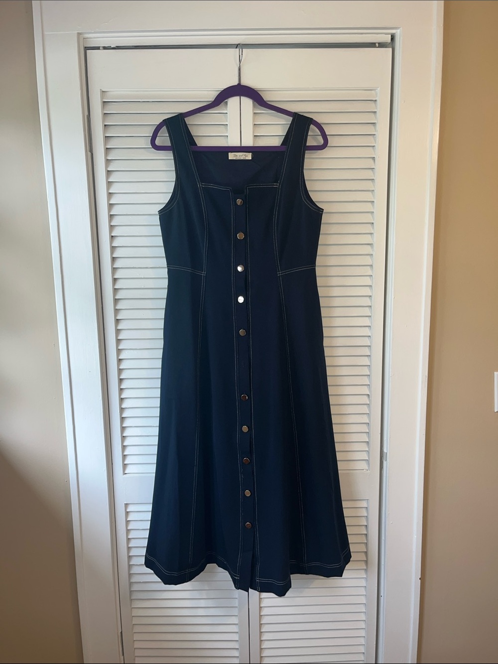 Doe & Rae Navy Sleeveless Button-Front Midi Dress